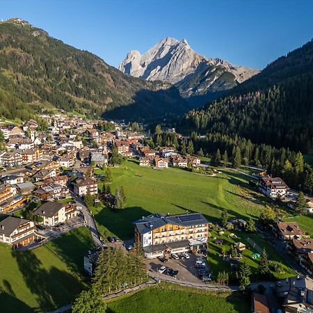 Dolomiten Hotel Irma 卡纳泽伊 外观 照片