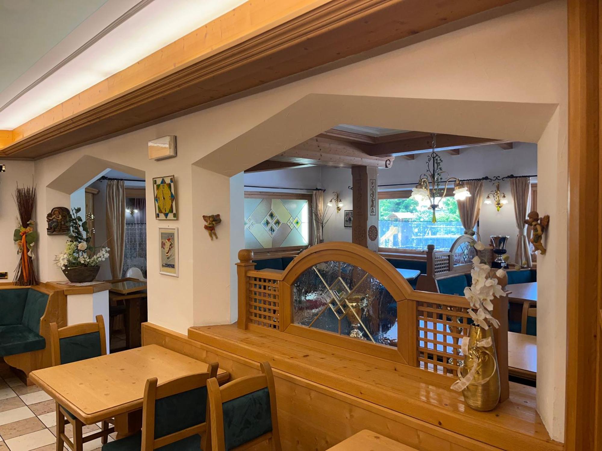 Dolomiten Hotel Irma 卡纳泽伊 外观 照片
