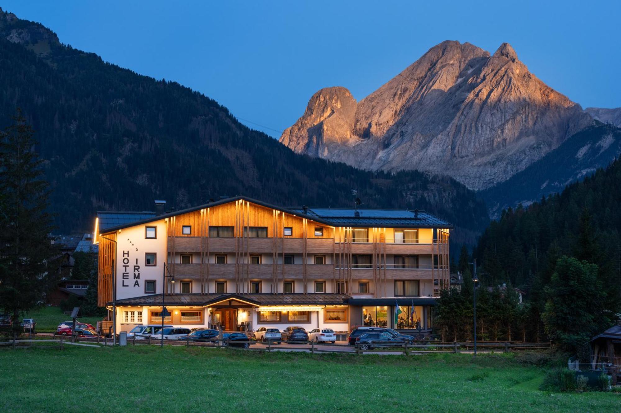 Dolomiten Hotel Irma 卡纳泽伊 外观 照片